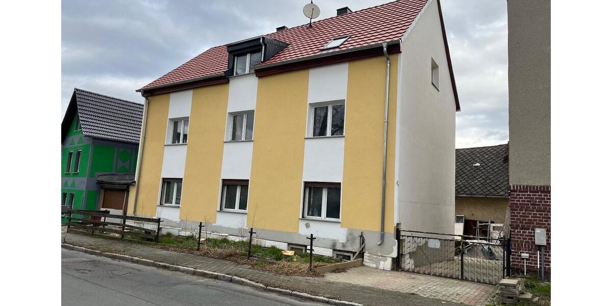 4-Raum Wohnung im EG in Hohenmölsen OT Zembschen zu vermieten 4 zimmer