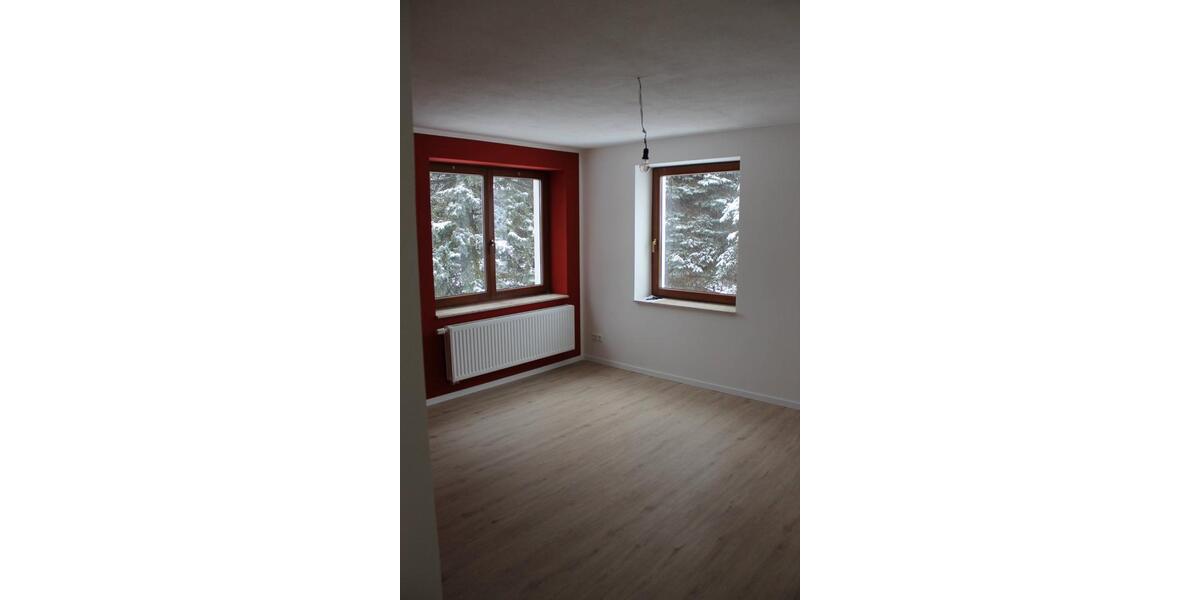 Erdgeschoßwohnung Bischofswerda - 4 Zimmer, 115 m&sup2;, 1.090&euro; | Angebot:26176764