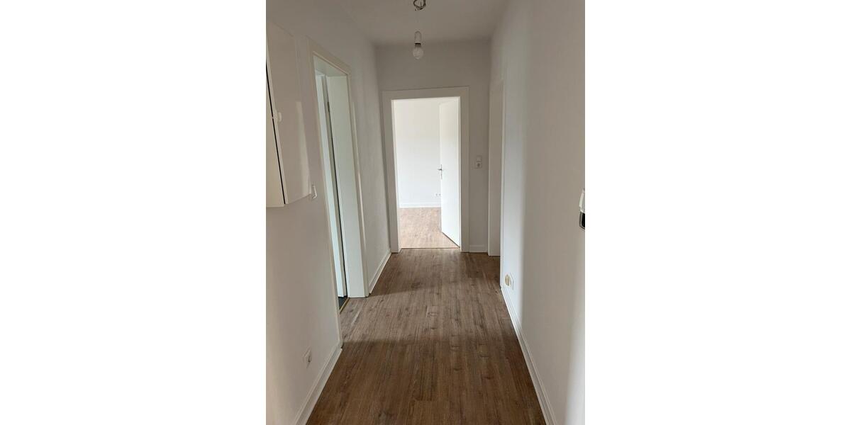 Etagenwohnung Kreuztal - 5 Zimmer, 100 m&sup2;, 790&euro; | Angebot:26689289