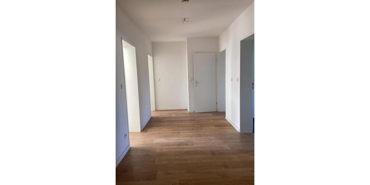 Etagenwohnung Hildesheim Himmelsthür - 3 Zimmer, 85 m&sup2;, 845&euro; | Angebot:25838385