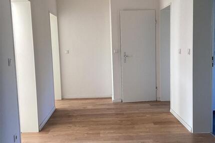 Wohnung Hildesheim Himmelsthür - 3 Zimmer, 85 m&sup2;, 795&euro; | Angebot:25838385