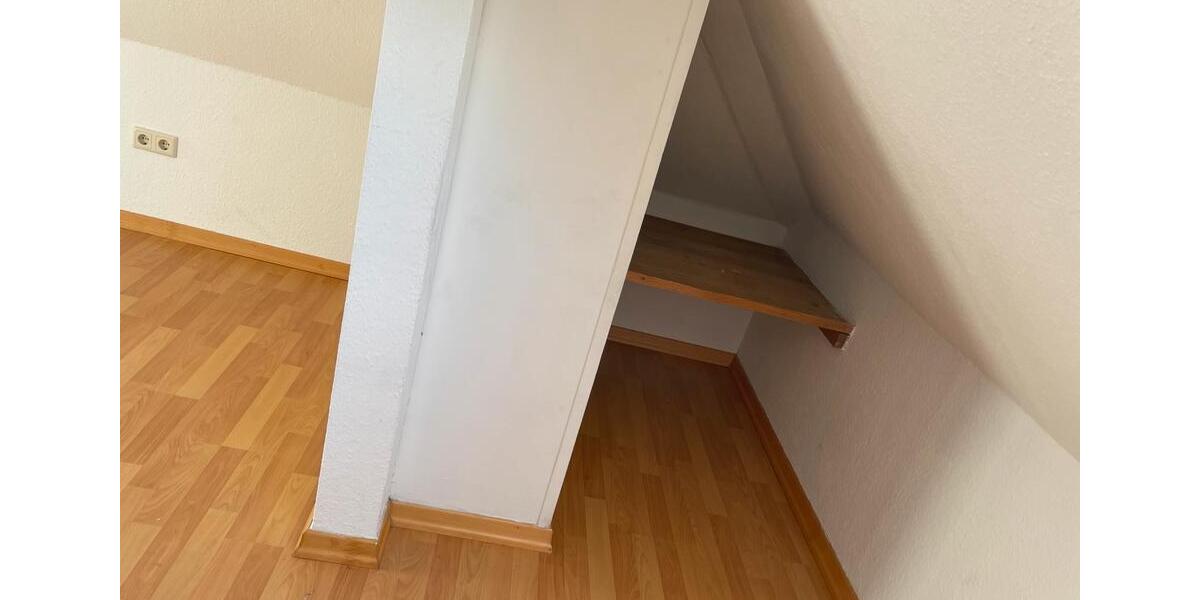 Dachgeschoßwohnung Bremen Hemelingen - 1 Zimmer, 25 m&sup2;, 630&euro; | Angebot:25395188
