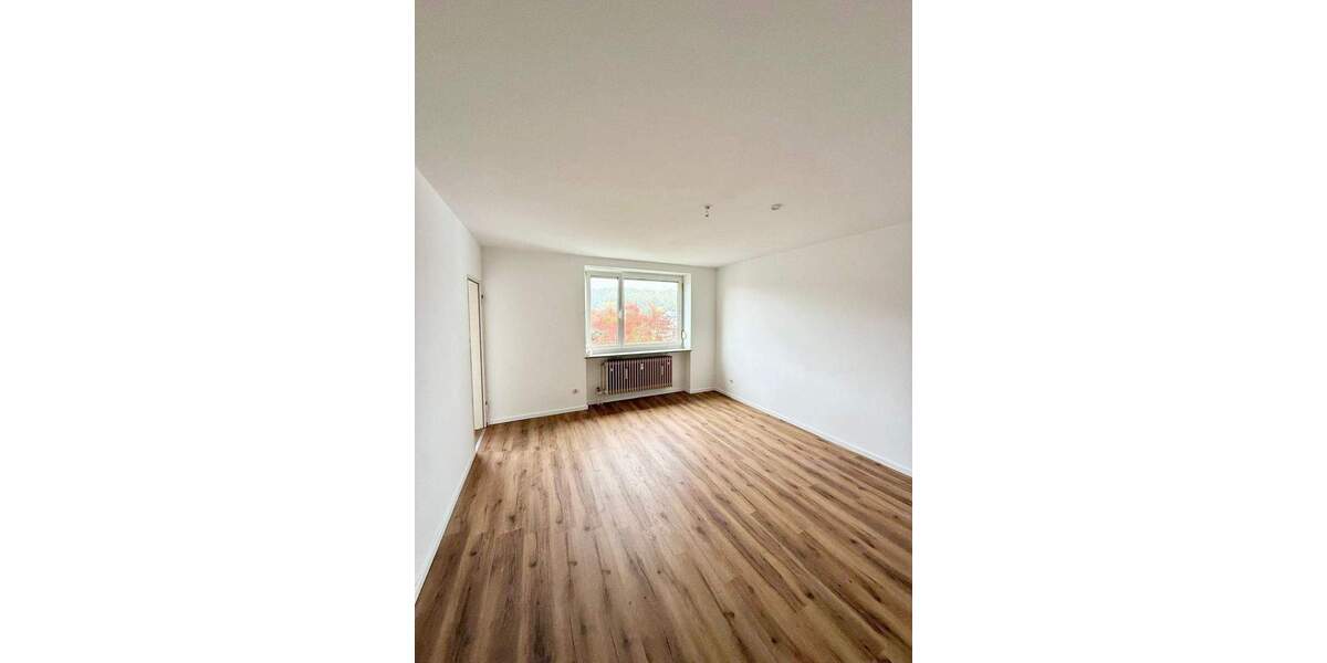 Frei ab sofort! Attraktive 2-Zimmer-Wohnung nach Südwest mit ca. 51,8 qm im 2.Stock & KFZ-Stellplatz 2 zimmer