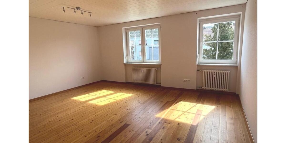 Etagenwohnung Nohfelden - 4 Zimmer, 110 m&sup2;, 900&euro; | Angebot:24867543