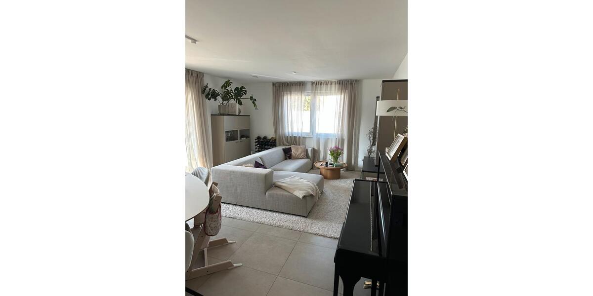 Erdgeschoßwohnung Gemmingen - 3 Zimmer, 83 m&sup2;, 1.295&euro; | Angebot:26007804