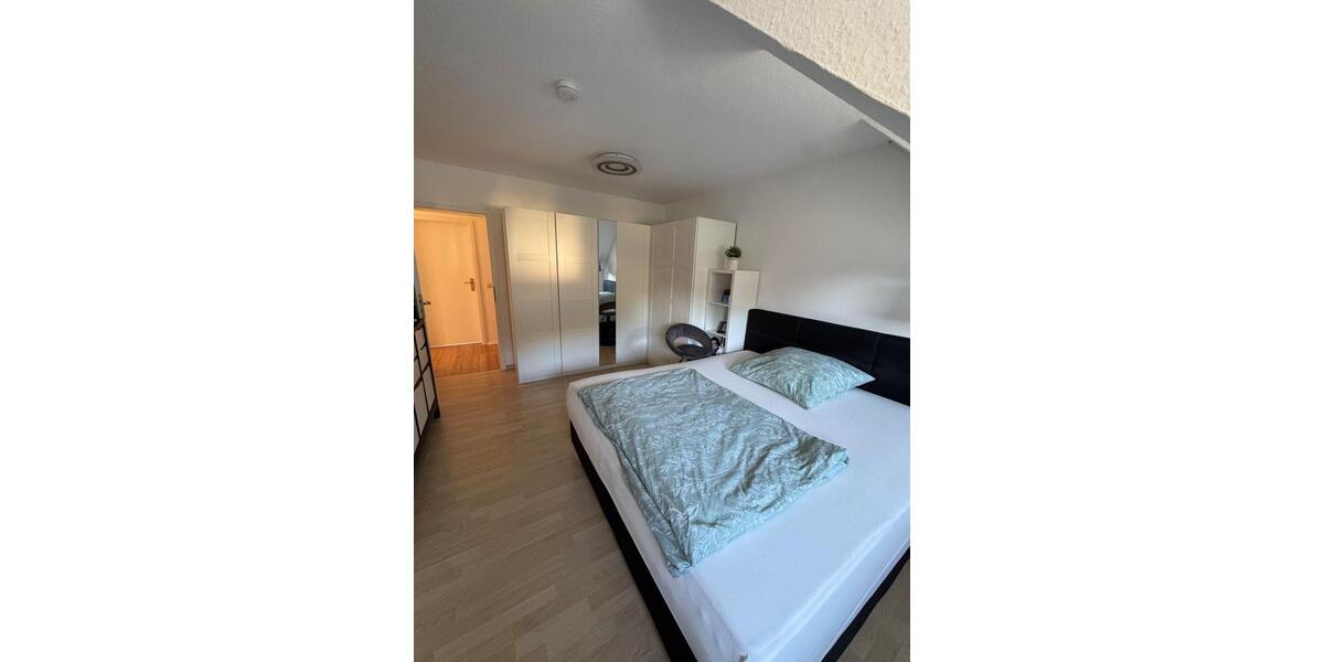 Dachgeschoßwohnung Steinwiesen - 2 Zimmer, 65 m&sup2;, 340&euro; | Angebot:26272782