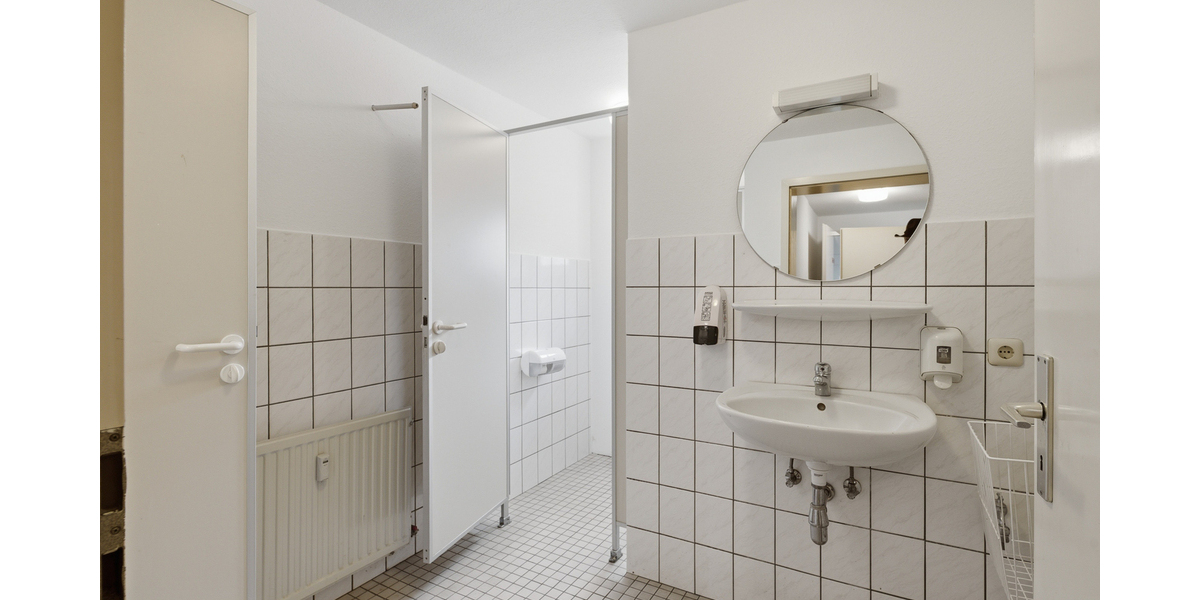 **Flexible Gewerbefläche in Buxtehude – ideal für Praxis, Büro & Therapie** - Gewerbeobjekt Buxtehude | Angebot:27225051