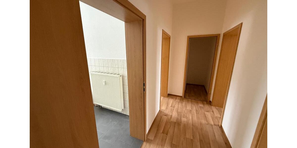 Etagenwohnung Plauen Alt Chrieschwitz - 2 Zimmer, 53 m&sup2;, 265&euro; | Angebot:26300863