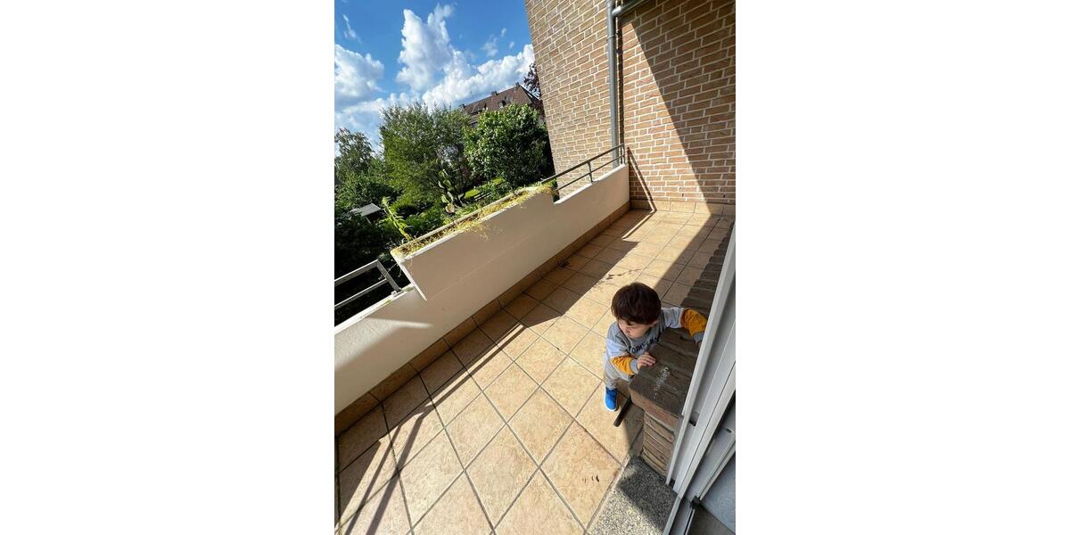 Etagenwohnung Mülheim an der Ruhr Heißen - 4 Zimmer, 81 m&sup2;, 1.250&euro; | Angebot:25174806