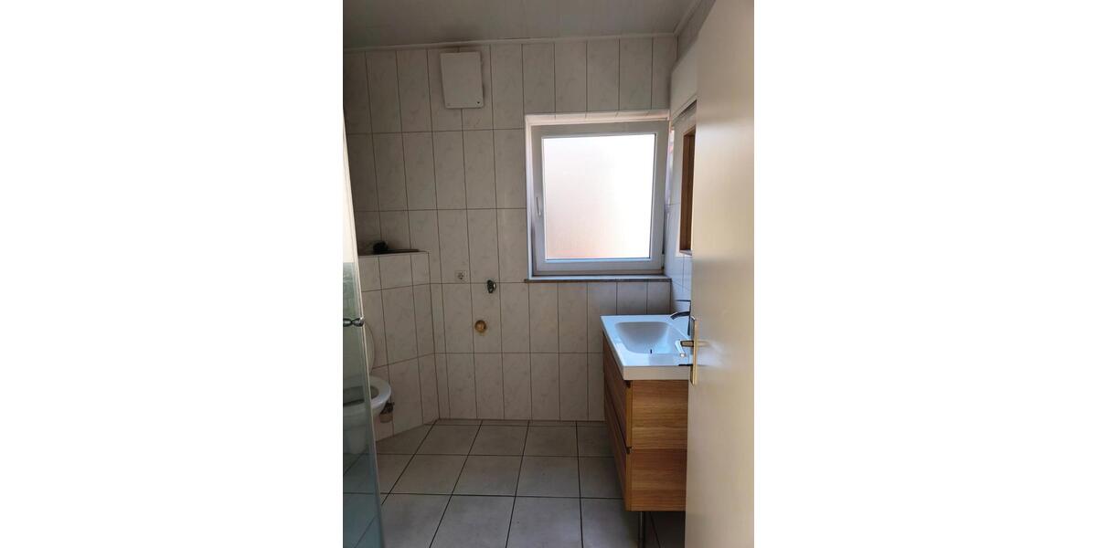 Etagenwohnung Rabenau - 2 Zimmer, 82 m&sup2;, 530&euro; | Angebot:25570246
