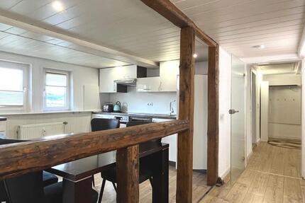 Vollmöblierte 3-Zimmer-Wohnung im charmanten Fachwerkhaus in Homberg (Efze) – 3 zimmer