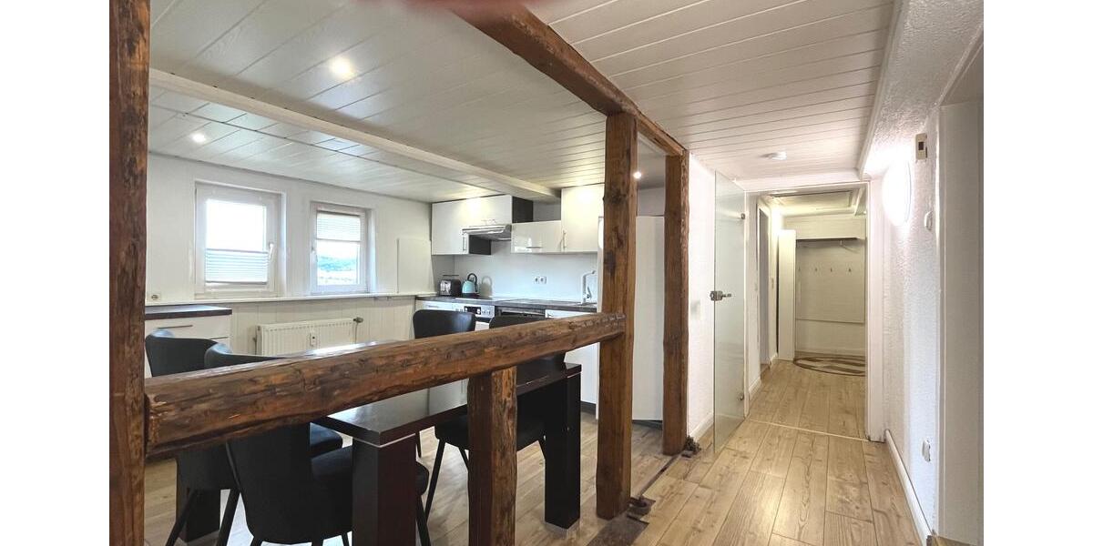 Vollmöblierte 3-Zimmer-Wohnung im charmanten Fachwerkhaus in Homberg (Efze) – 3 zimmer