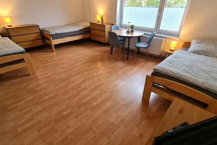 Wohnung Broderstorf - 1 Zimmer, 25 m&sup2;, 25&euro; | Angebot:27638553
