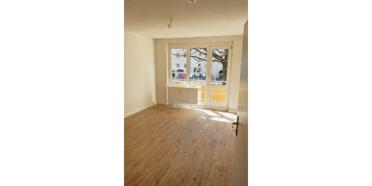 Etagenwohnung Sachsen-Anhalt - Annaburg Annaburg - 3 Zimmer, 58 m&sup2;, 350&euro; | Angebot:25772455