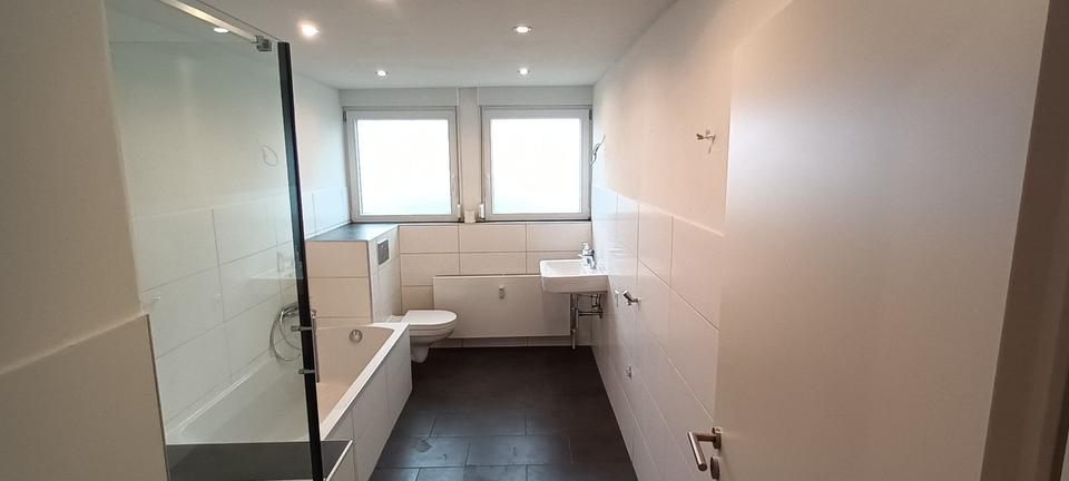 Dachgeschoßwohnung Geeste - 4 Zimmer, 110 m&sup2;, 770&euro; | Angebot:26611269