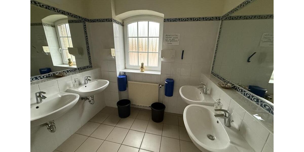 Gewerbeobjekt Feldberger Seenlandschaft - 2.500&euro; | Angebot:24213576