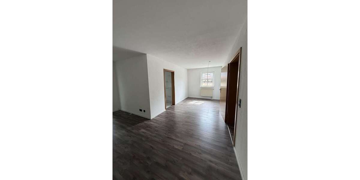 Etagenwohnung Osterburken Bofsheim - 3.5 Zimmer, 79 m&sup2;, 543&euro; | Angebot:26788608