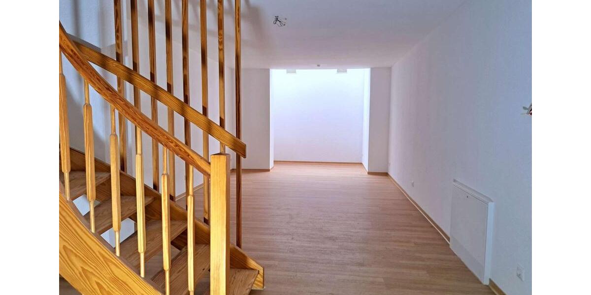 Erdgeschoßwohnung Leipzig Paunsdorf - 4 Zimmer, 100 m&sup2;, 950&euro; | Angebot:26013554
