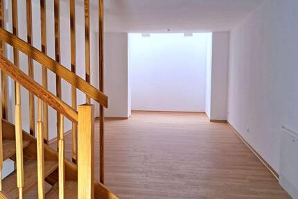 Wohnung Leipzig Paunsdorf - 4 Zimmer, 100 m&sup2;, 950&euro; | Angebot:26013554