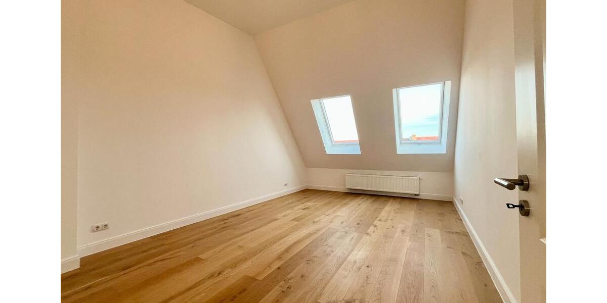 Dachgeschoßwohnung Berlin Treptow-Köpenick - 3 Zimmer, 87 m&sup2;, 1.700&euro; | Angebot:26459191
