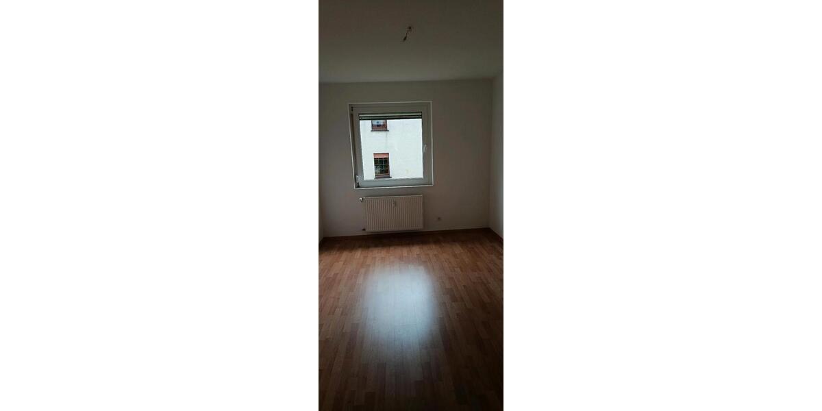 Etagenwohnung Meschede - 4 Zimmer, 80 m&sup2;, 445&euro; | Angebot:24751022