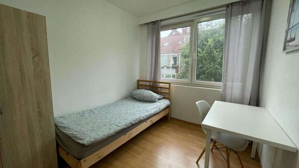 WG-Zimmer in Bremen 570 € 10 m² zimmer