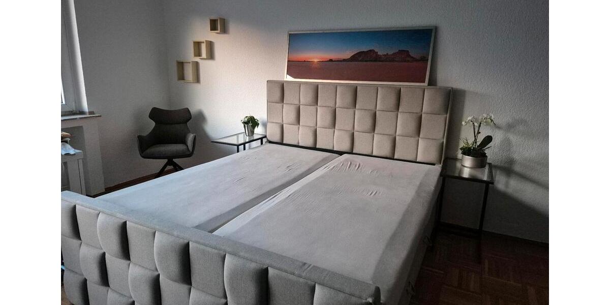 Etagenwohnung Essen Stadtbezirk IX - 1 Zimmer, 30 m&sup2;, 1.200&euro; | Angebot:24565924