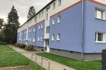 Sanierte 2 Zimmer Erdgeschoss Wohnung mit Balkon, sofort anmietbar! zimmer