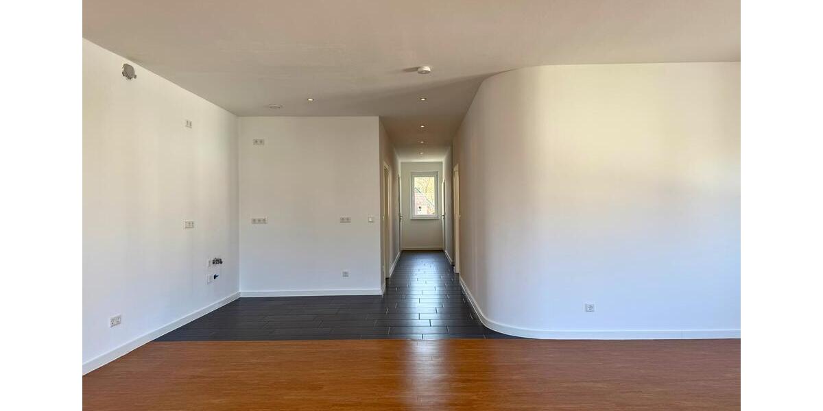 Etagenwohnung Wiefelstede - 2.5 Zimmer, 92 m&sup2;, 1.140&euro; | Angebot:26559138