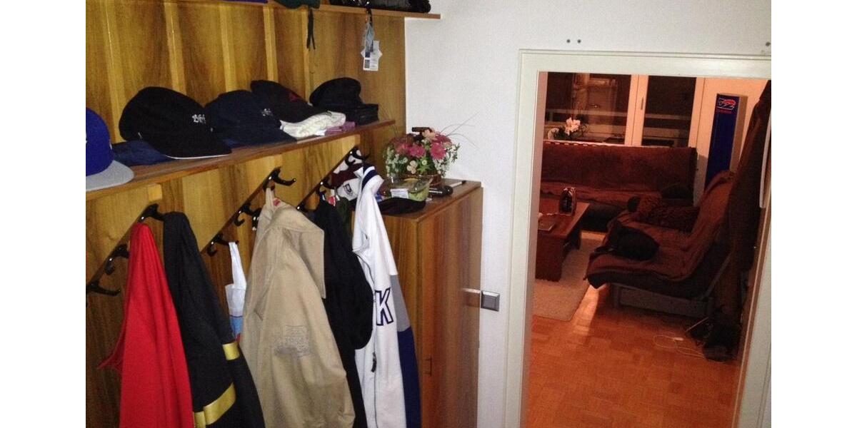 Etagenwohnung Siegen - 1 Zimmer, 70 m&sup2;, 730&euro; | Angebot:25102636