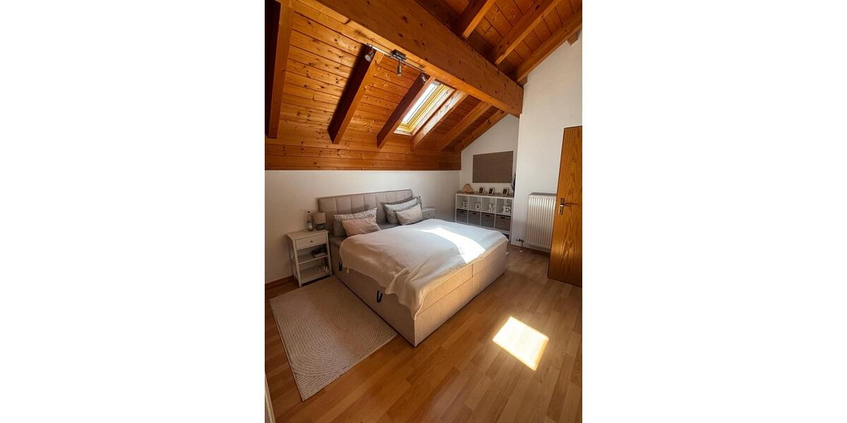 Dachgeschoßwohnung Zwiesel - 2 Zimmer, 60 m&sup2;, 605&euro; | Angebot:26521945