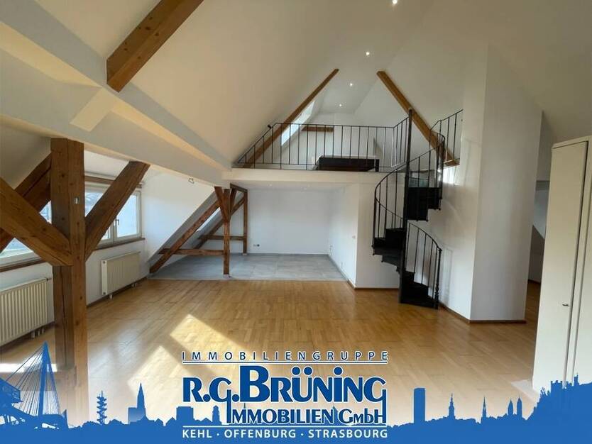 Luxuriöse Wohnung mit Galerie in Kehl-Zentrum
