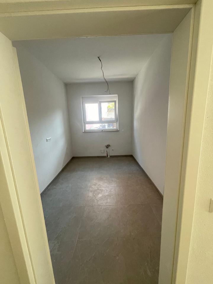 Erstbezug! 4 Zimmer EG Wohnung