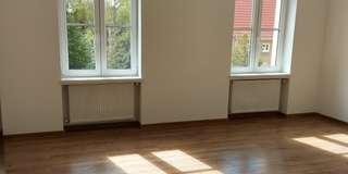 Erdgeschoßwohnung Leuna - 4 Zimmer, 135 m&sup2;, 933&euro; | Angebot:26689429