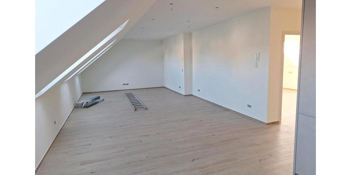 Dachgeschoßwohnung Rittersdorf - 2 Zimmer, 86 m&sup2;, 790&euro; | Angebot:26613414