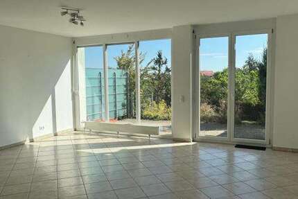 Haus zum Mieten in Sindelfingen 2.000 € 160 m²