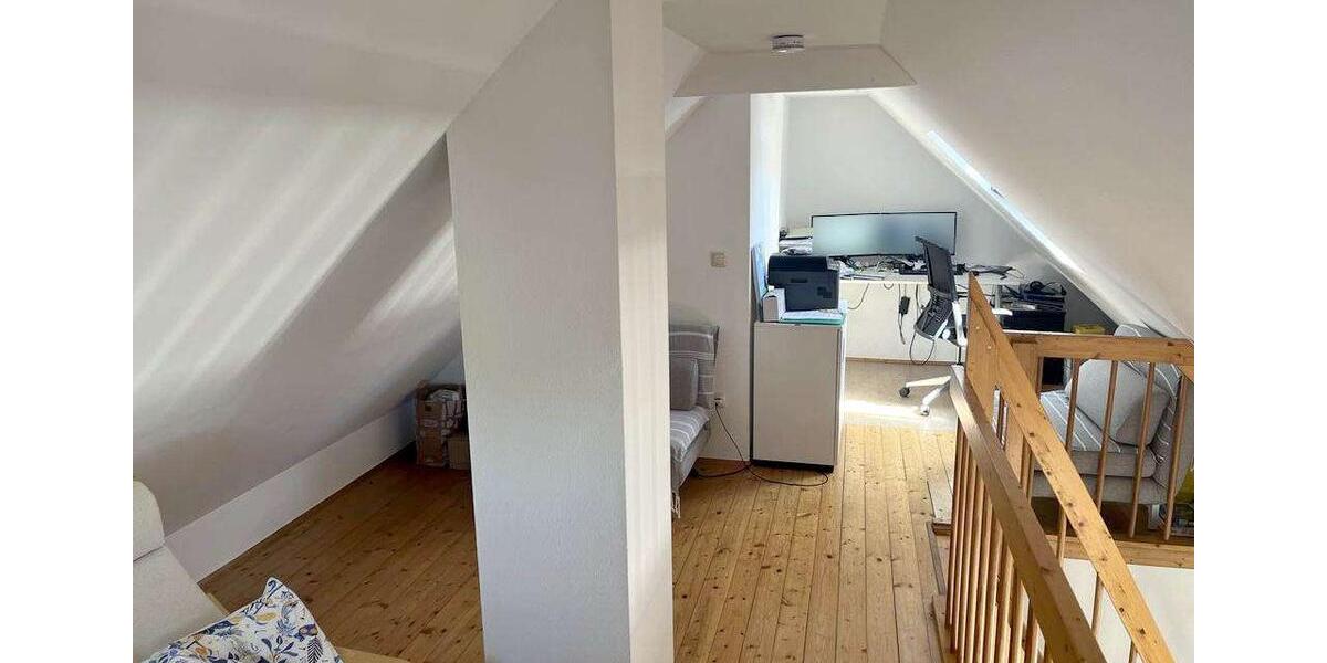 Dachgeschoßwohnung Karlsfeld - 2.5 Zimmer, 72 m&sup2;, 1.450&euro; | Angebot:26534796