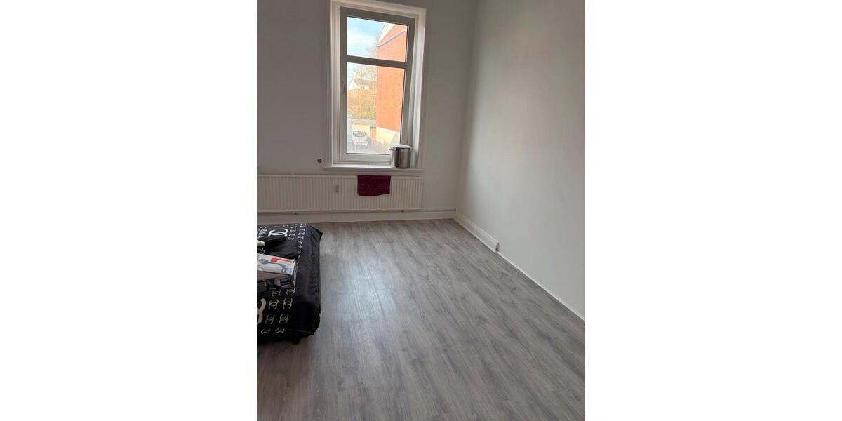 Wohnen auf Zeit Lübeck Sankt Jürgen - 4 Zimmer, 108 m&sup2;, 400&euro; | Angebot:26637203