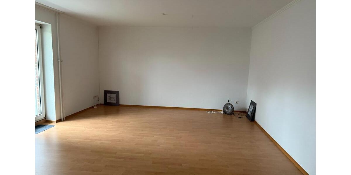 Erdgeschoßwohnung Husum - 3 Zimmer, 85 m&sup2;, 750&euro; | Angebot:26180030