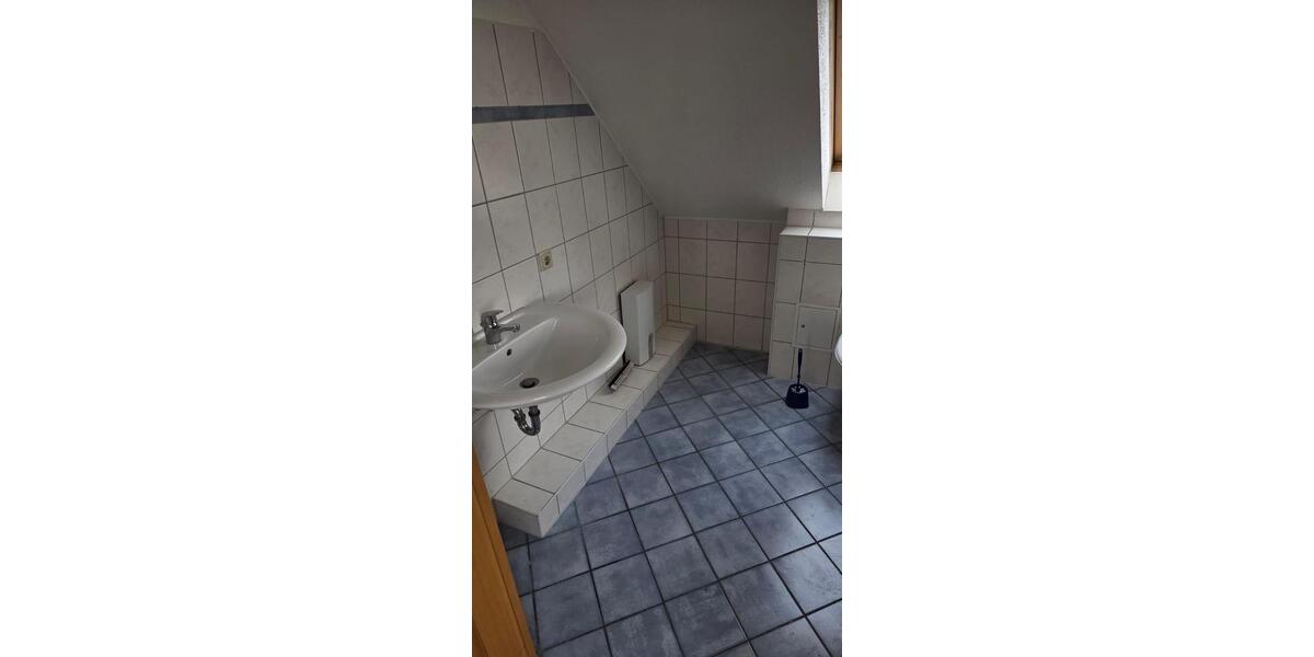 Dachgeschoßwohnung Stralsund - 1 Zimmer, 35 m&sup2;, 330&euro; | Angebot:24847096
