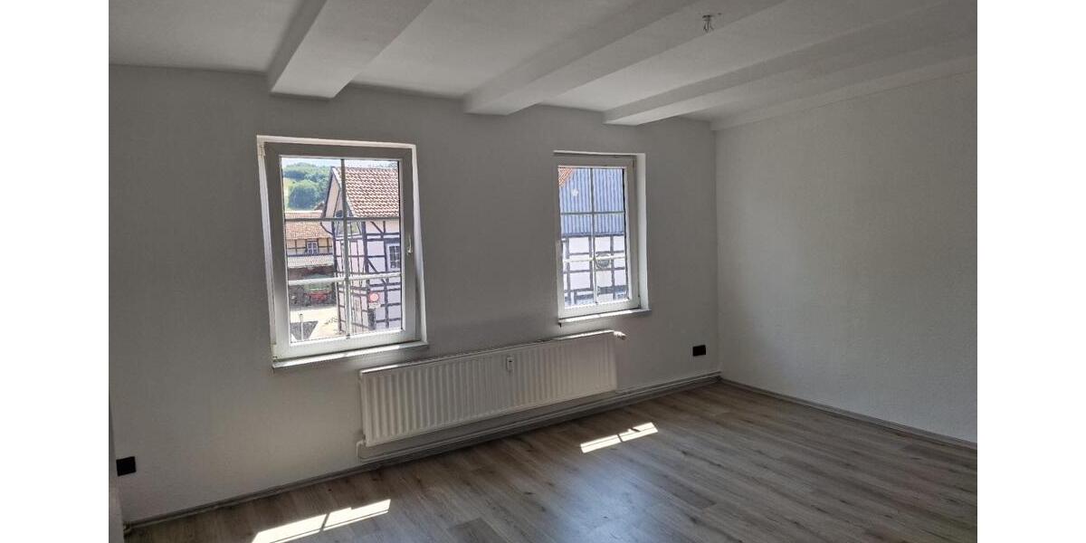 Erdgeschoßwohnung Delligsen - 2 Zimmer, 57 m&sup2;, 400&euro; | Angebot:26443662