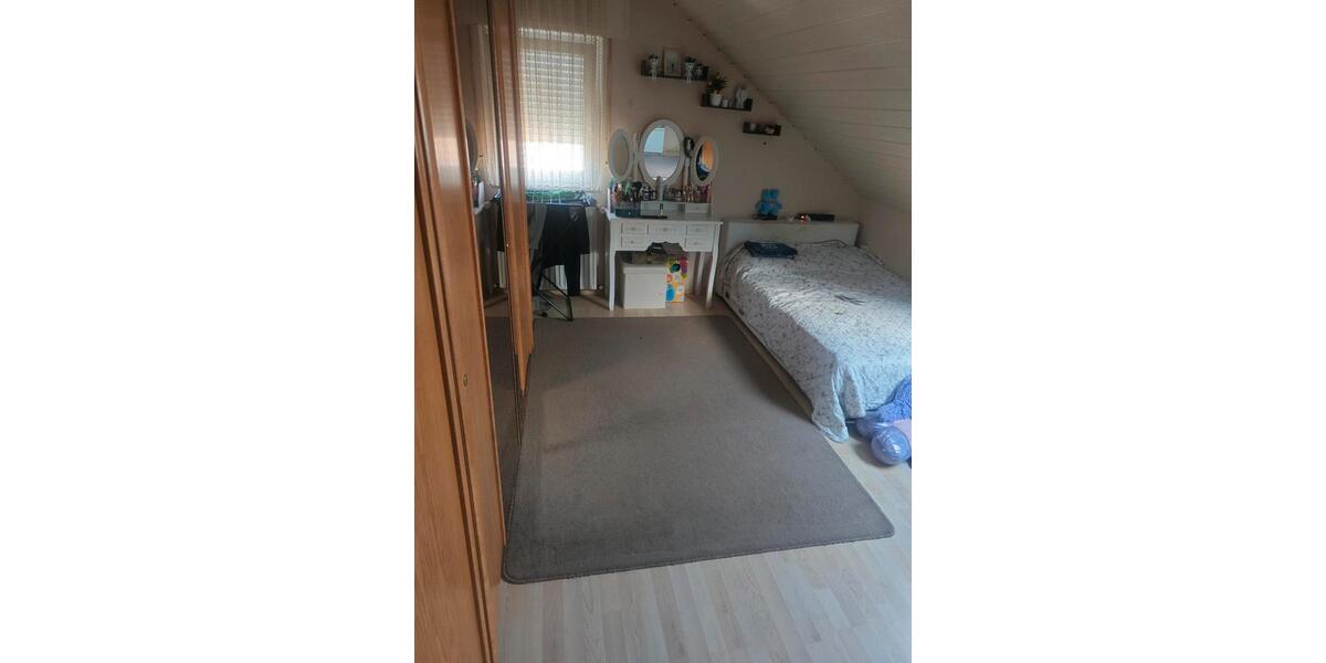 Dachgeschoßwohnung Rietberg - 3 Zimmer, 45 m&sup2;, 550&euro; | Angebot:25105195