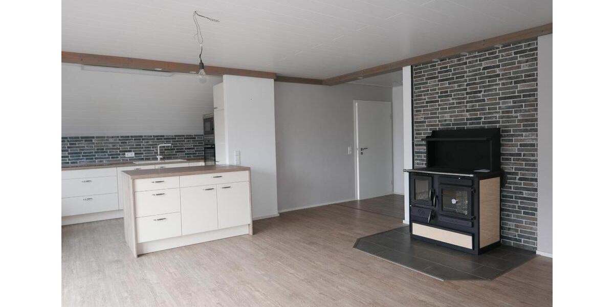 Mehrfamilienhaus, Wohnhaus Haiterbach - 3.5 Zimmer, 80 m&sup2;, 900&euro; | Angebot:26547921