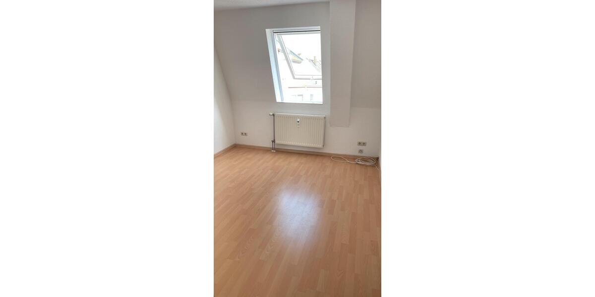 Etagenwohnung Wriezen - 1 Zimmer, 95 m&sup2;, 666&euro; | Angebot:26381816