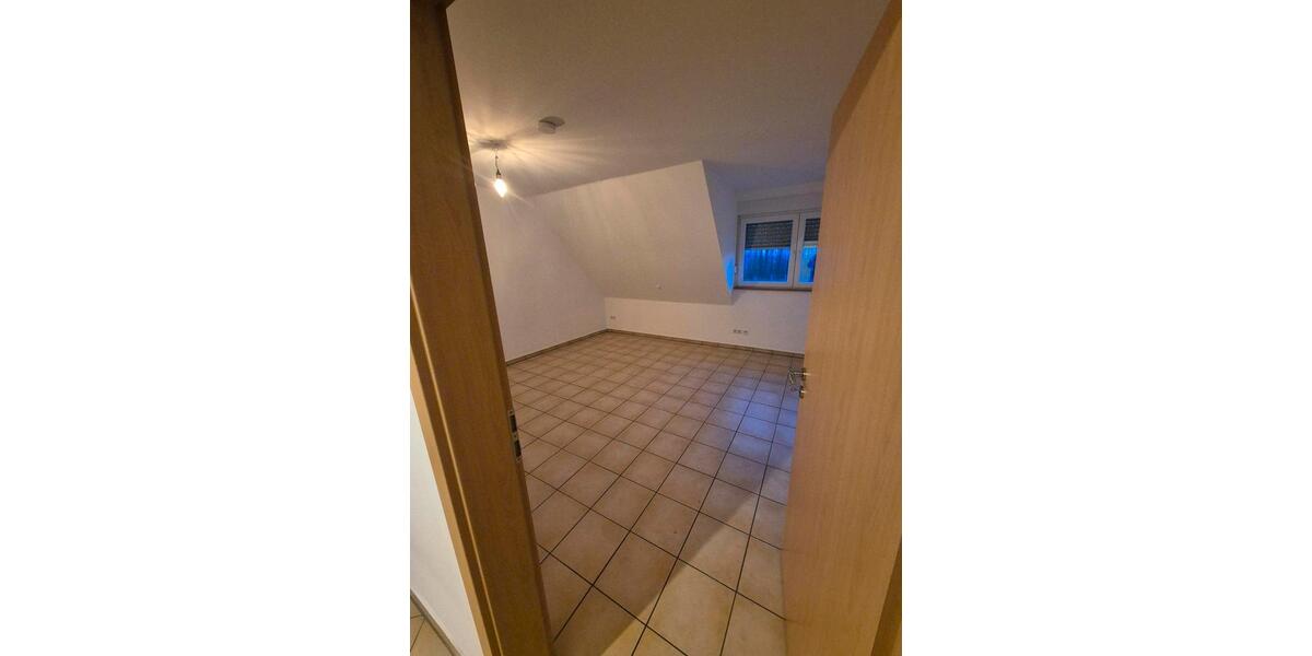 Dachgeschoßwohnung Heiden - 3 Zimmer, 95 m&sup2;, 800&euro; | Angebot:24830804