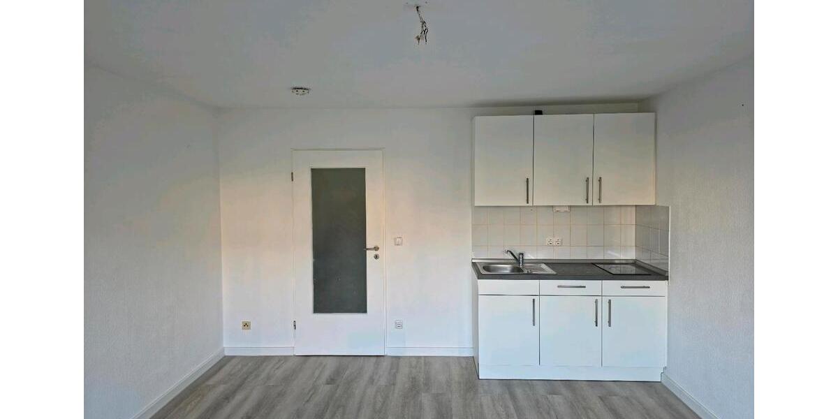 Etagenwohnung Lübeck Sankt Lorenz Nord - 1 Zimmer, 26 m&sup2;, 400&euro; | Angebot:26048640