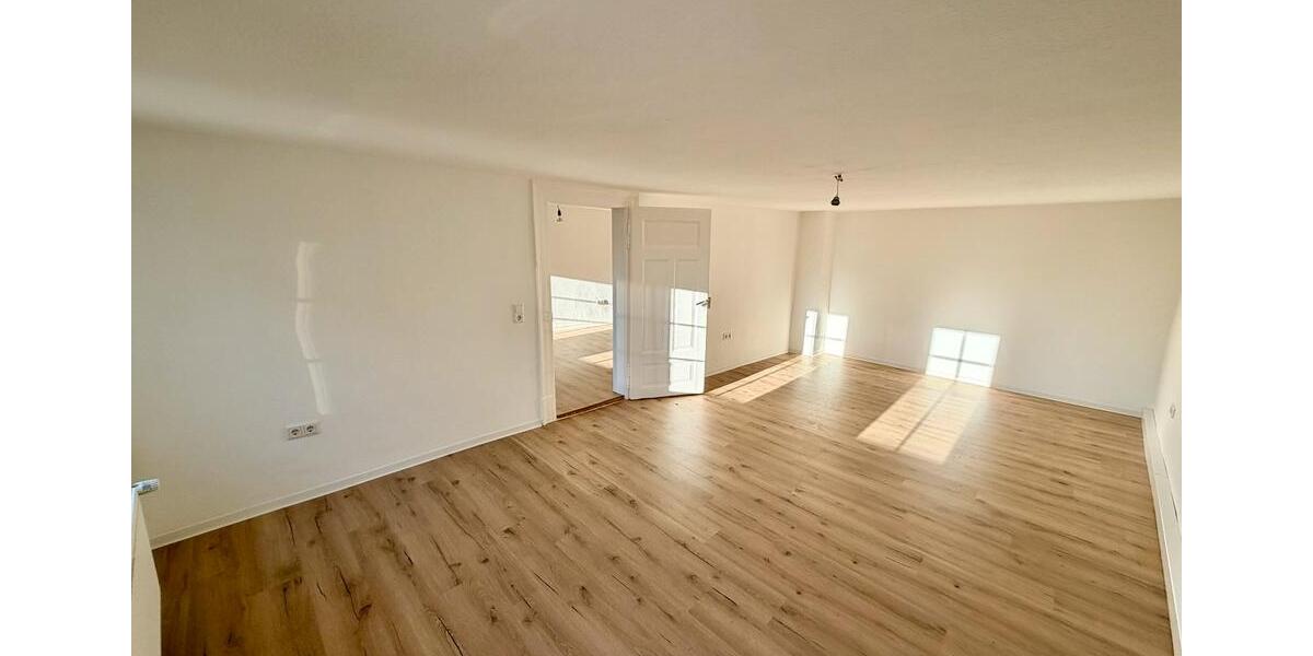 Etagenwohnung Bad Hersfeld - 3 Zimmer, 97 m&sup2;, 780&euro; | Angebot:26018258