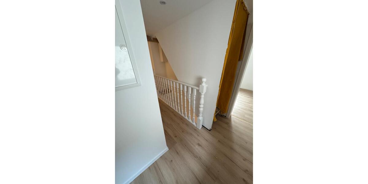Einfamilienhaus Bad Vilbel - 3 Zimmer, 86 m&sup2;, 1.700&euro; | Angebot:26428895
