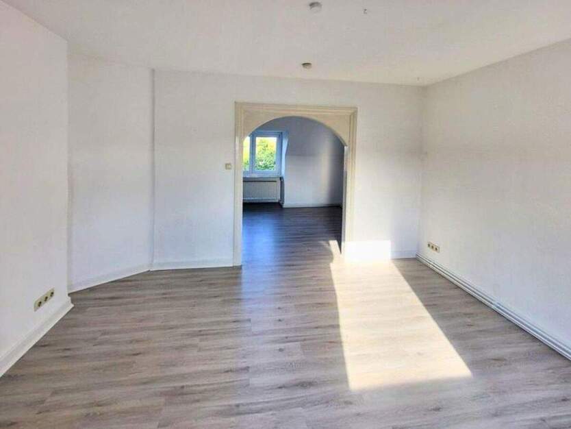 Großzügige 4,5-Zimmerwohnung in Lübeck St. Jürgen - frisch renoviert & familienfreundlich 4 zimmer