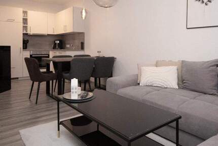 Komfortabel wohnen: Barrierearme Wohnung mit Aufzug und Loggia - zur Miete! 2 zimmer